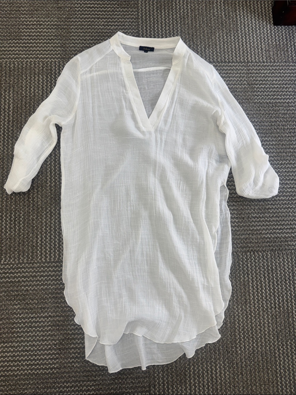 Aakaa V-Neck Popover Semi-Sheer White Swim Coverup, size M